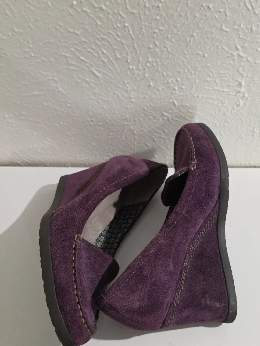 Naturalizer Purple Suede Wedge Loafers